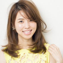 “デジタルパーマ×長め前髪”は最強！セミロングの忙し女子が時短で大人かわいくなれる方法って？