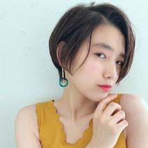 アレンジ自在な前髪なしが正解！“シンプルショートヘア”で夏イベントをとことん楽しむ♪
