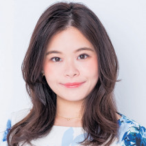 ブルべの人は青みピンクリップで肌がくすんで見える！？ 間違ったセルフメイクを人気H&Mが徹底お直し！