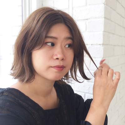 毛先がパサパサ…パーマやカラーで傷む毛先をカバーするヘアケア法【髪コンプレックス解消vol.34】