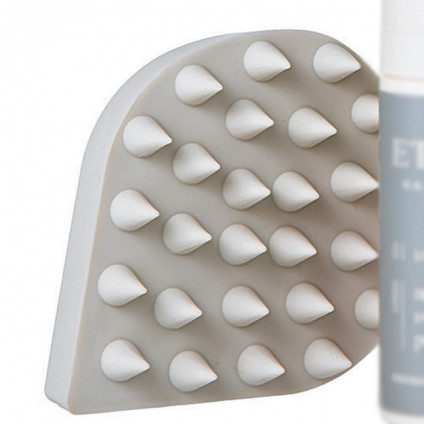 抜け毛の原因は 毛根と頭皮のケアで健康で美しい髪へ 美的 Com