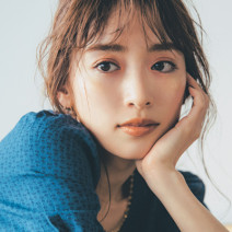 ランコム、ジバンシイ、NARS…オレンジゴールドの最旬ワントーンメイクで女友達に差をつける！