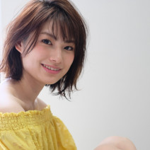 丸顔やエラ張りをカバーして小顔に！ 前髪ありの“輪郭矯正ボブ”って知っている？