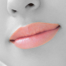 唇荒れ＆乾燥の原因と対策｜皮膚科専門医や美のプロが教えます！目指せ！ぷるるん唇