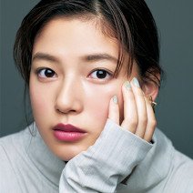 ヴィセ アヴァンのパープルリップでほんのりおしゃれ感漂う秋顔に変身！