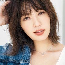 人気H&M・中山友恵メイク｜抜け感を重視したワントーンメイクで美人度UP！