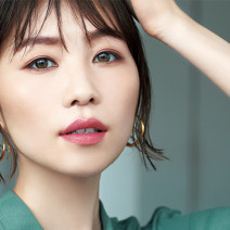超優秀！ ケイトの最新アイシャドウ｜ソフト囲み目でデキる女風メイクにトライ！