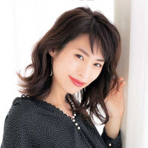 リップメイクは欠かさない！ 美容家・岡本静香さんの最新お気に入りリップとは？
