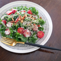 デトックス効果抜群のケールで美肌リニューアル！【ケールたっぷりシーザーサラダ】Today’s SALAD #57