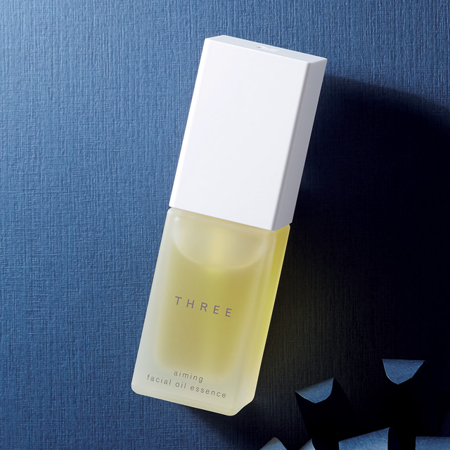 THREE（スリー）］エミング フェイシャル オイルエッセンス 発売日［2018/10/03］ | 美的.com