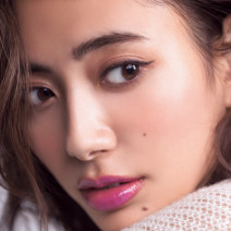 美容賢者も太鼓判！ まるでリキッド！？のアイライナーが1位｜2018美的賢者ベスコス【アイライナー部門】