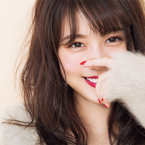 有村架純、1年ぶりの表紙登場！ 独占インタビューで語った“心があったかくなる”出来事とは
