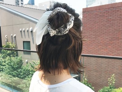 ポンパドールのやり方は意外と簡単 ポニーテールの前髪ポンパやショートヘアのポンパドールの作り方 美的 Com ポンパドールのやり方は意外と簡単 ポニーテールの前髪ポンパやショートヘアのポンパドールの作り方 美的 Com