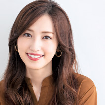 美的専属モデル・有村実樹さんのナチュラルストレート眉の作り方