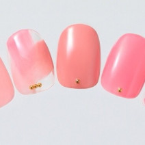 桜のネイルデザイン｜桜色、桜貝、桜花柄…春が待ち遠しくなる桜ネイル7選