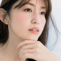 RMKのピンクアイシャドウで色っぽピュアな目元に♪｜大人イエベ肌タイプにおすすめ