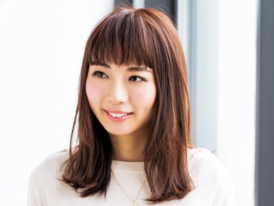 ロングヘアの髪型26選 前髪あり なし ストレート 黒髪など おすすめのスタイルまとめ 美的 Com