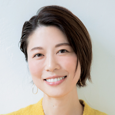 面長の大人顔に似合うのはレイヤースタイル！