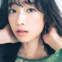 高橋ひかるさんが変身！ ディオールのマキシマイザーで春メイク♪