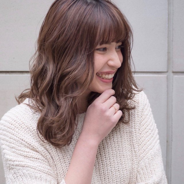 パーマがかわいいヘアスタイルカタログ デジパ派も必見 カール ウェーブ Mix巻きなどパーマで作る美人ヘア 美的 Com