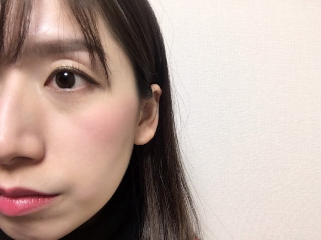 じんわり染め上げるリキッドチークを美的クラブがお試し！