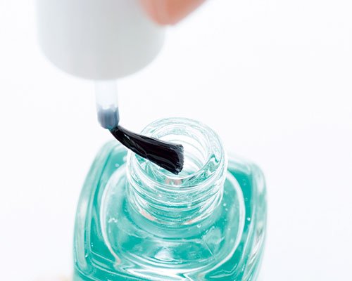 セルフネイルにおすすめのマニキュアと塗り方をチェック 美的 Com