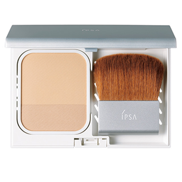 ソフトマットなパウダーファンデーションで毛穴落ちを防ぐ