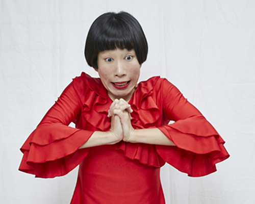 芸人・牧野ステテコさんと一緒にいつでもどこでも簡単骨トレーニング！