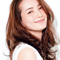 肌・心・体・髪…春の“揺らぎ”をなかったことに！ 美容のプロが愛用している「揺らぎ対策コスメ」大公開！