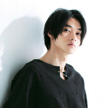 山崎賢人さんインタビュー｜「映画『キングダム』で自分の中の熱さを発見。みんなと熱くなりたい！」