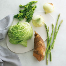 春キャベツ、菜の花、アスパラガス…旬の春野菜で身体の内側から透明ツヤ肌をゲット！