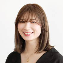 流行のシースルーバングの作り方｜カーラー2個使いで抜け感のある春らしい前髪に【美容賢者の髪コンプレックス解消vol.55】