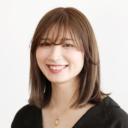 流行のシースルーバングの作り方｜カーラー2個使いで抜け感のある春らしい前髪に【美容賢者の髪コンプレックス解消vol.55】