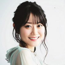 人気声優・小倉 唯さん がアナ スイとのスペシャルコラボグッズを発売！