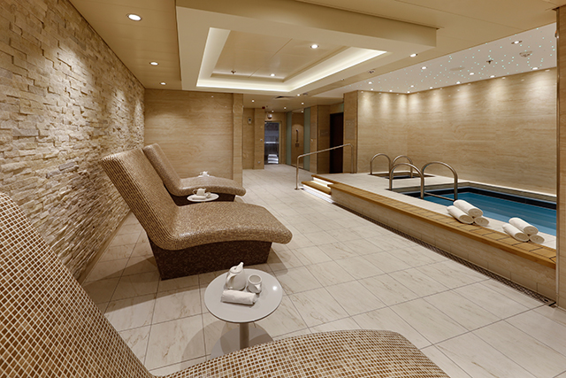 crystal-life_spa_vitality-pool_2_s