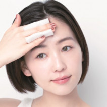 おでこ美人はメイクで作れる♪広すぎる＆狭すぎるおでこの解決策を美容プロが伝授！