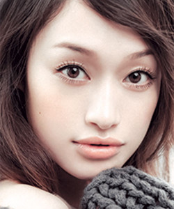 モデル・田中マヤさんの毛穴レスボディの秘訣