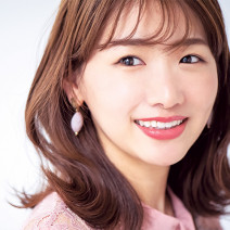 イヴ・サンローランのコンシーラーが大活躍！ 今すぐ真似したい美的クラブのメイク直し術