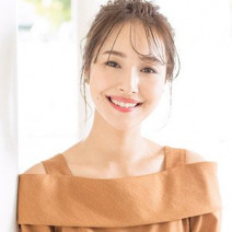 ロングさんの夏はすっきりヘアアレンジで乗り切る！簡単にできる15のまとめ髪＆アップヘア【動画あり】