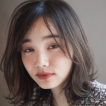 骨格カバー＆小頭効果！ニュアンスボブは、軽やかレイヤーで美人度アップ