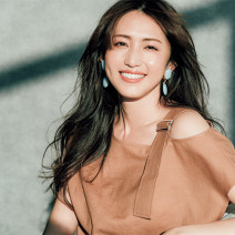 有村実樹さんの夏のベースメイク術｜夏でも皮脂＆汗に負けないベースメイク方法とは？