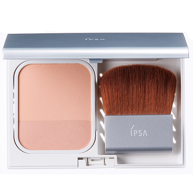 開き毛穴を隠すベースメイク