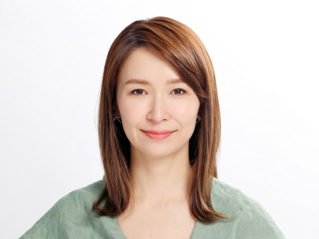 先生に聞いた 女性の抜け毛 9の原因 と 5の対処法 美的 Com 先生に聞いた 女性の抜け毛 9の原因 と 5の対処法 美的 Com