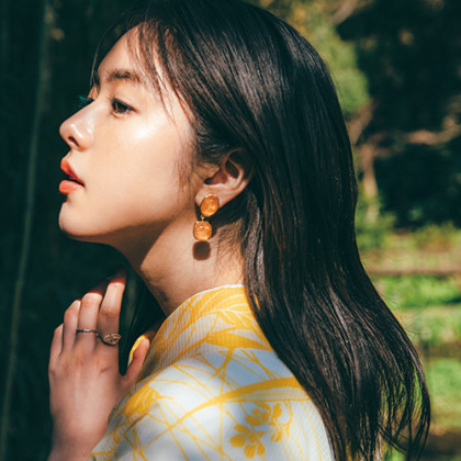 浴衣のヘアスタイル｜あえてのウエットのダウンヘアでカッコよさをプラス
