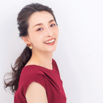 チャンネル登録88万人以上！ 動画メイクの女王・佐々木あさひさんお気に入りのプチプラコスメを大公開！