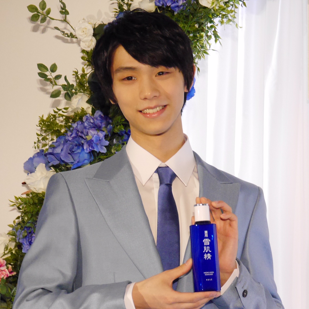 速報 羽生結弦選手が美肌の秘密を語る コーセー 雪肌精 トークショーの模様をお届け 美的 Com 速報 羽生結弦選手が美肌の秘密を語る コーセー 雪肌精 トークショーの模様をお届け 美的 Com
