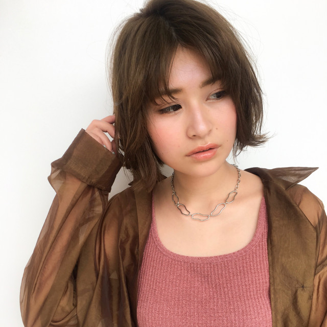 大人可愛いボブヘア ショート ミディアム派の30代40代に 2019年秋のおすすめヘアスタイル 美的 Com