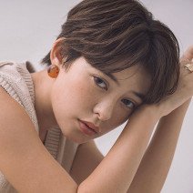 センターパートのトランクスヘアが話題！乾かすだけで決まるナチュラルショート