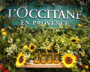 ロクシタンの新ヘアオイルで髪に天使の輪が 夏の終わりのダメージケアにオススメ 美的クラブ通信 美的 Com