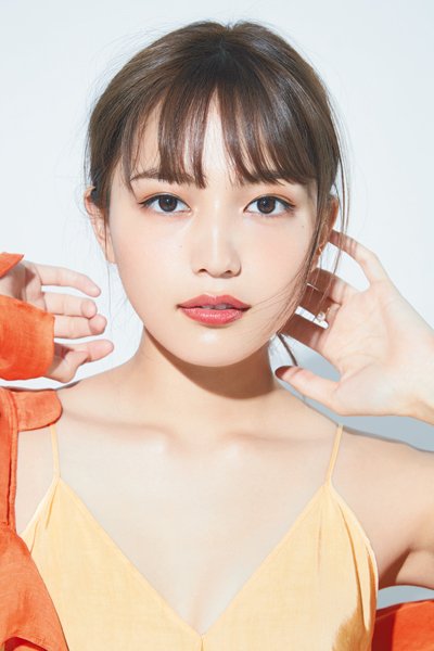 川口春奈さんインタビュー ヘルシーな女っぽさの秘密は 自分に正直でいること 美的 Com